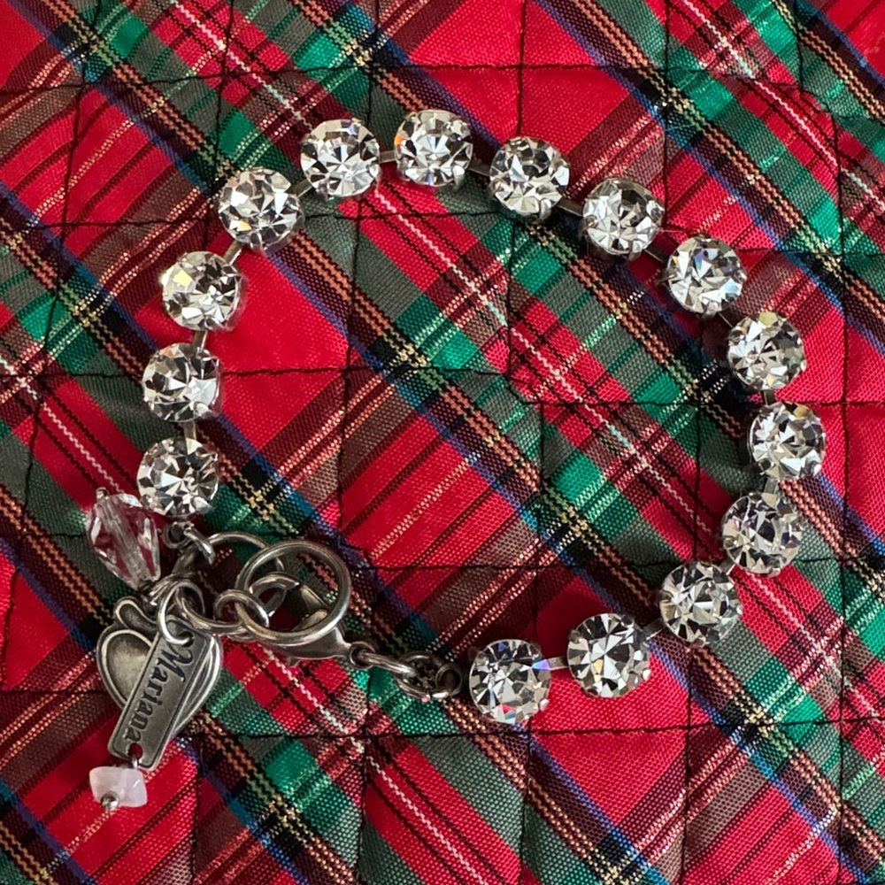 MARIANA TENNIS BRACELET-Authentic Round-Cut Clear Crystal Stones in Cup Setting - Picture 5 of 16